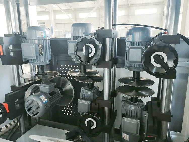 Multifunctional six-axis cutter-moving tenon milling machine for aluminum profile